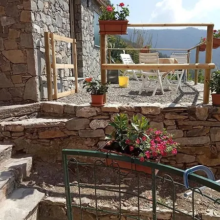 Maremonti Apartment